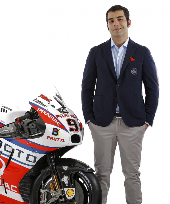 petrucci2_celebrity-600x718 petrucci2_celebrity-600x718